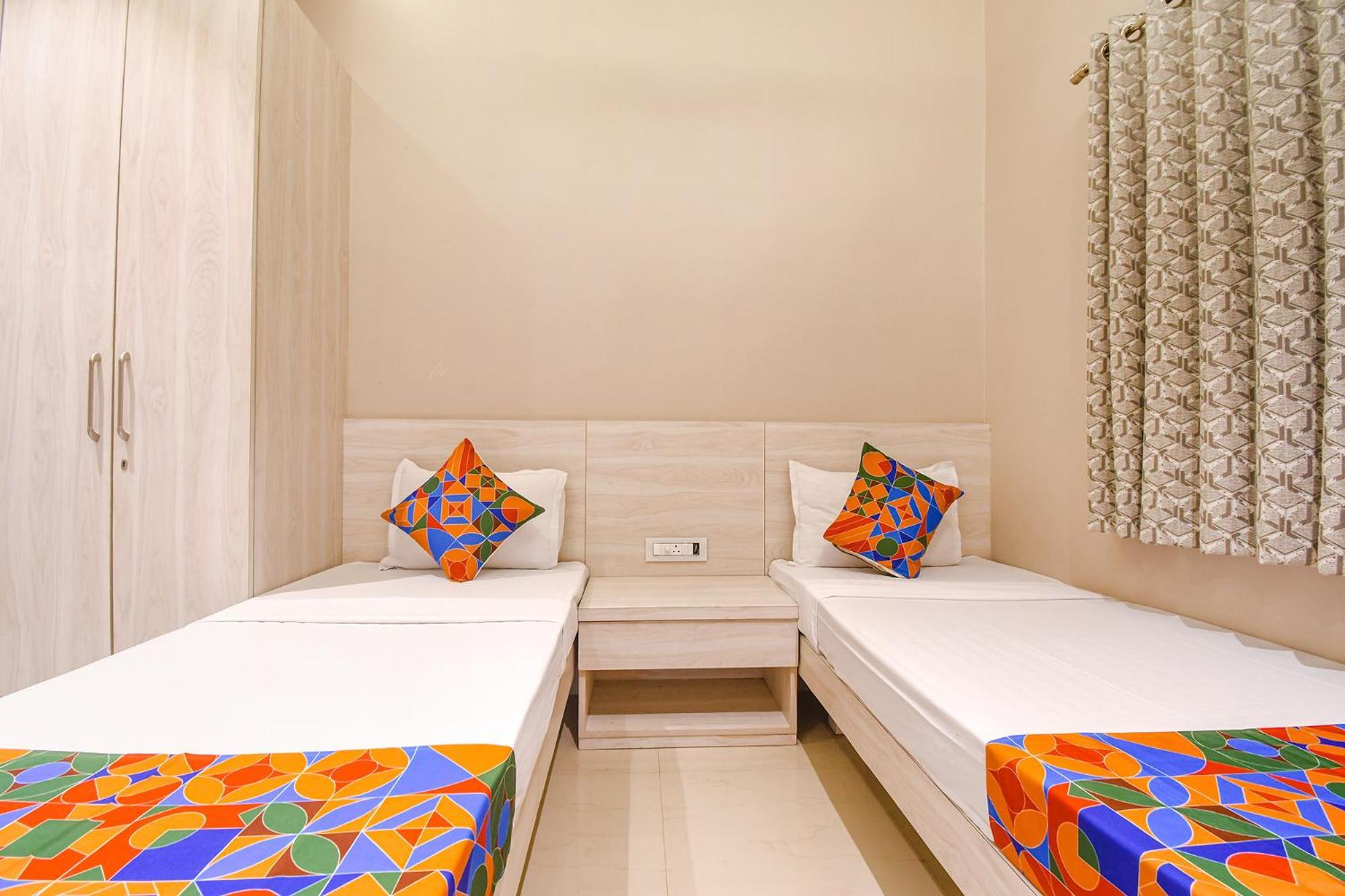 Fabhotel Kitchen Q Inn - Belaghata Calcutta  Esterno foto
